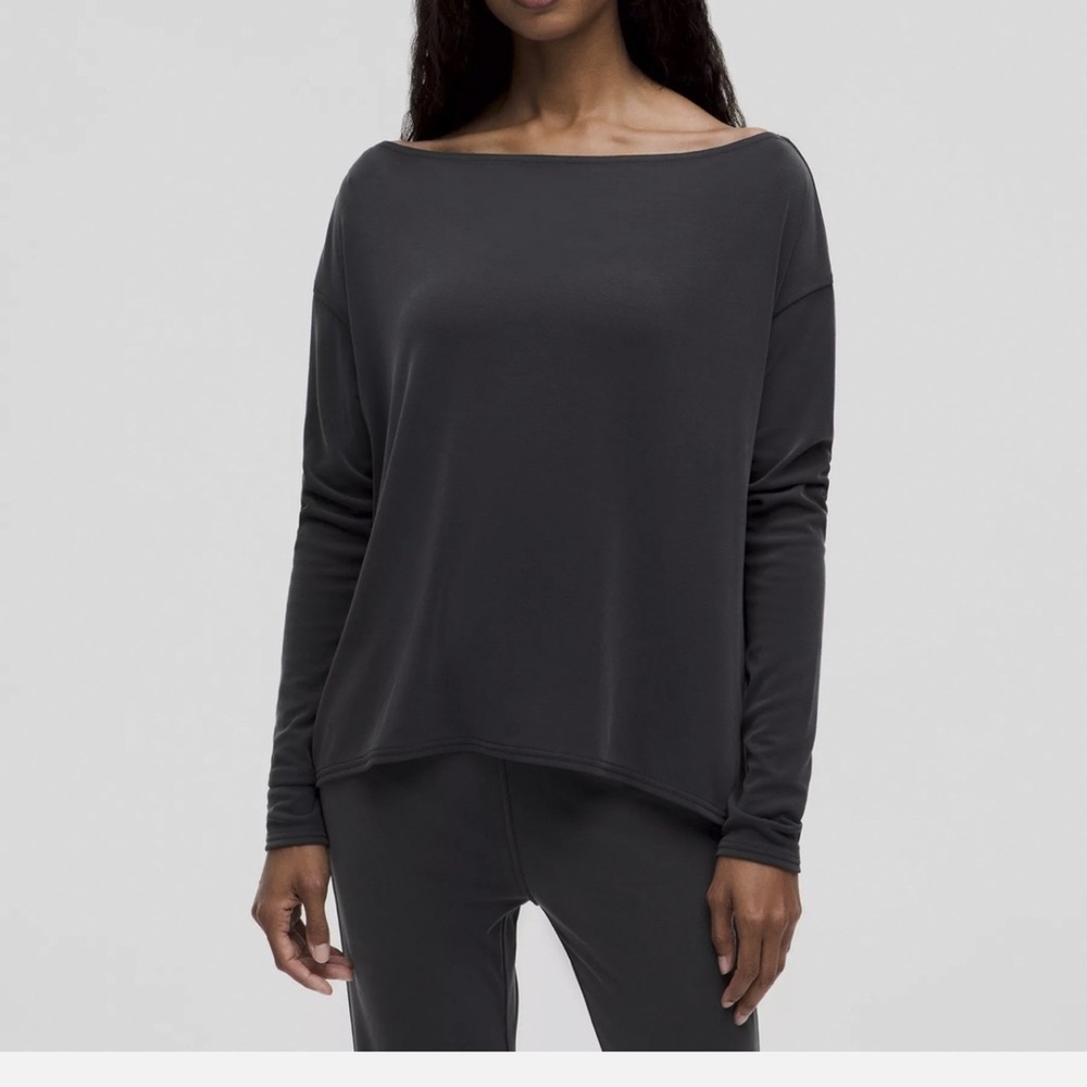 Lululemon black softstreme Boatneck Long-Sleeve Women's Top